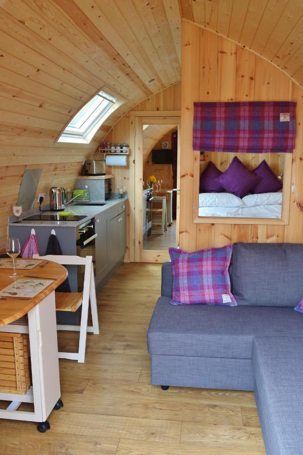 Loch Cromore Holiday Pods Екстериор снимка